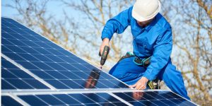 Installation Maintenance Panneaux Solaires Photovoltaïques à Paradou